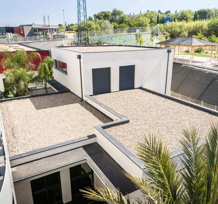 Étanchéité de toiture industrielle à Villeneuve-les-Béziers