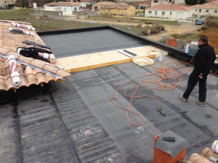 Application étanchéité Villeneuve les Béziers