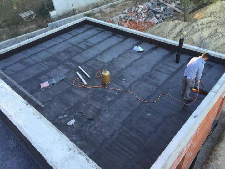 Installation étanchéité Villeneuve les Béziers